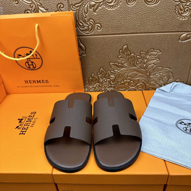 H**mes slippers